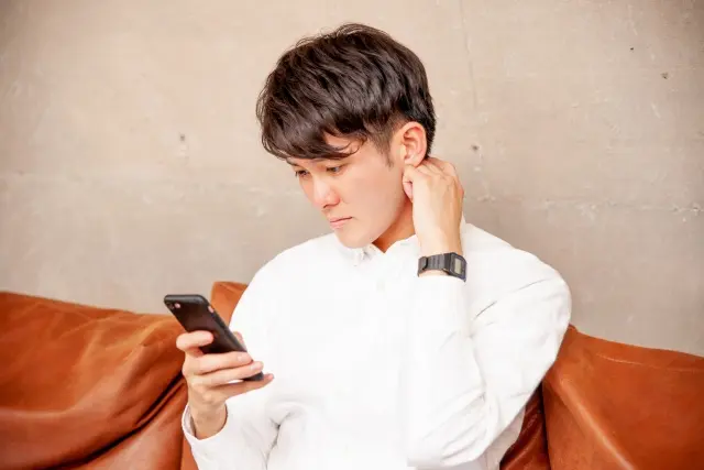 女性インフルエンサーに嫉妬